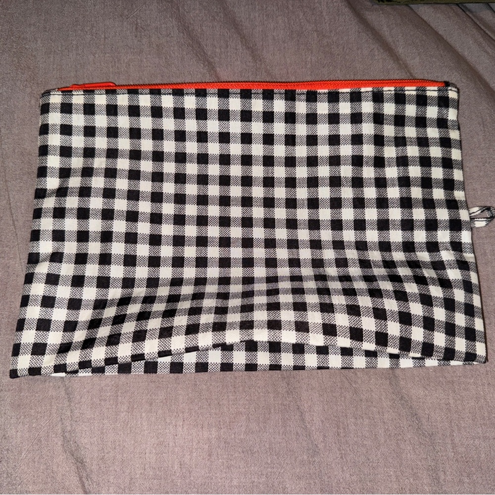 Baggu Medium Go Pouch (1 only)